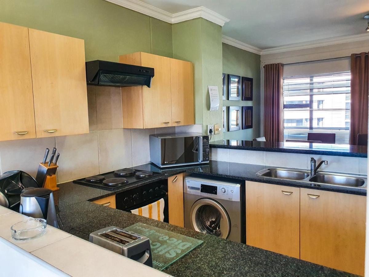 Westpoint Sandton Skyline Apartment ヨハネスブルグ エクステリア 写真